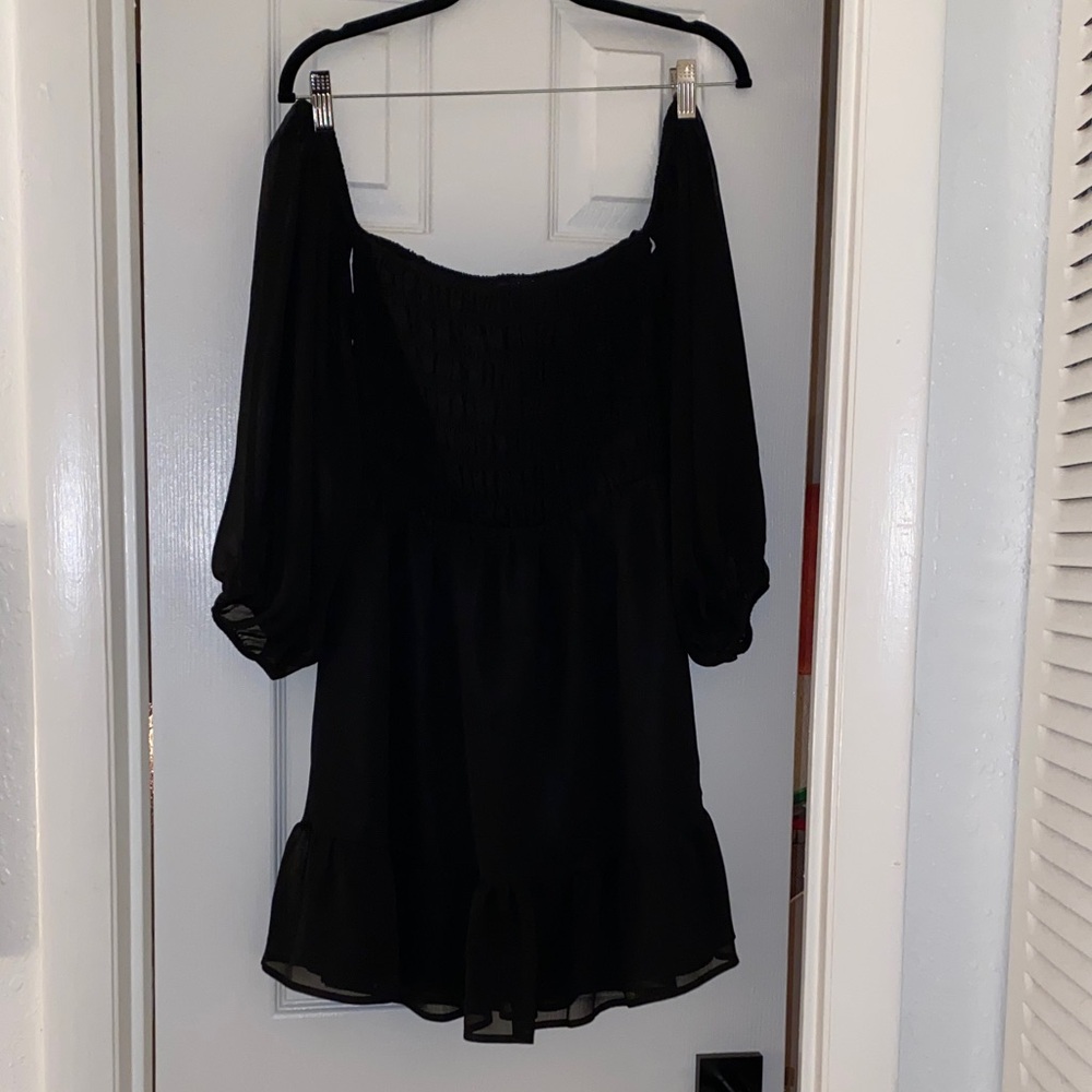 Chic Black Off-Shoulder Mini Dress